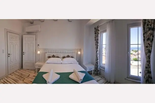 Deluxe Üç Kişilik Oda , Deniz Manzaralı