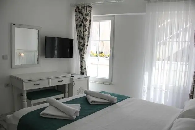 Standart Oda, Bahçe Manzaralı