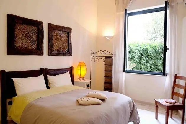 Comfort Tek Büyük veya İki Ayrı Yataklı Oda (Penelope)