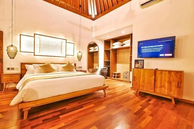 Luxury Villa