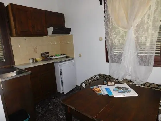 Tek Büyük veya İki Ayrı Yataklı Oda, 2 Tek Kişilik Yatak (Ioni)