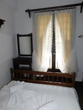 Tek Büyük Yataklı Oda, 1 Çift Kişilik Yatak (Aktaia)