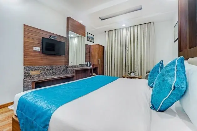 Deluxe Tek Büyük Yataklı Oda, Sigara İçilmez, Şehir Manzaralı