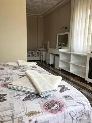 Aile Odası, Deniz Manzaralı, Balkonlu