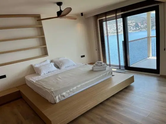 Waterfront Suite, Deniz Manzaralı