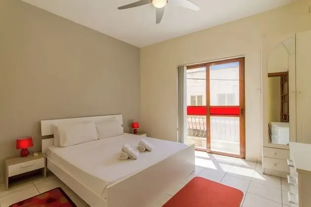 Family Sıra Ev, Birden Çok Yatak, 2 Banyolu (Kalkara Well Located Townhouse)