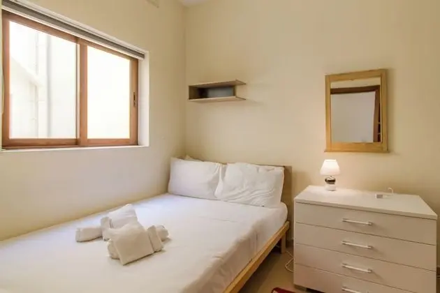 Family Sıra Ev, Birden Çok Yatak, 2 Banyolu (Kalkara Well Located Townhouse)