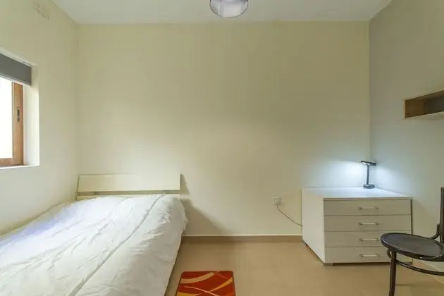 Family Sıra Ev, Birden Çok Yatak, 2 Banyolu (Kalkara Well Located Townhouse)