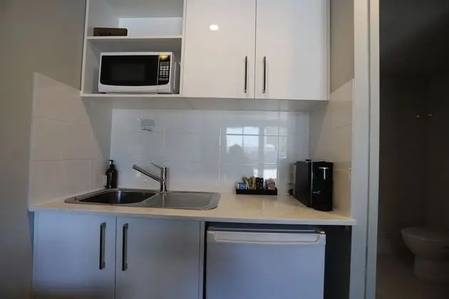 Deluxe Tek Büyük Yataklı Oda (Not Pets Friendly)