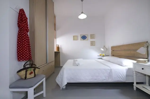 Stüdyo, Bahçe Manzaralı