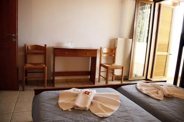 Dört Kişilik Oda, Bahçe Manzaralı