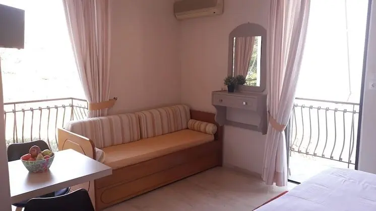 Stüdyo, Deniz Manzaralı