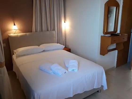 Stüdyo, Kısmi Deniz Manzaralı