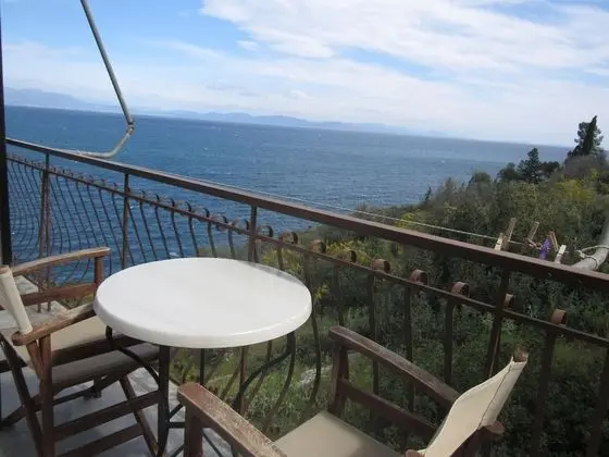 Stüdyo, Kısmi Deniz Manzaralı