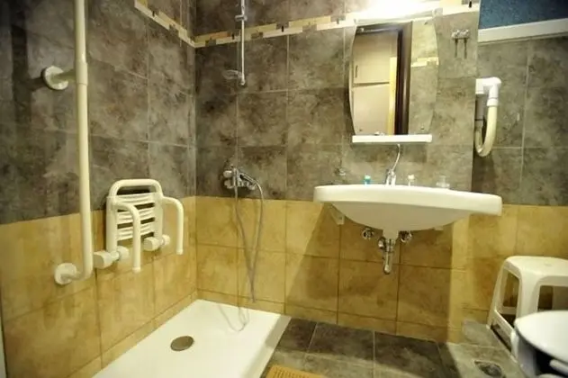 Tek Kişilik Oda, Bahçe Manzaralı