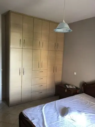 Apart Daire, 1 Büyük (Queen) Boy Yatak ve Çekyat