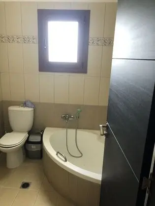 Apart Daire, 1 Büyük (Queen) Boy Yatak ve Çekyat