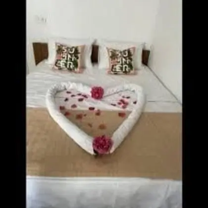 Çift Kişilik, Havuz Manzaralı, 1. Kat