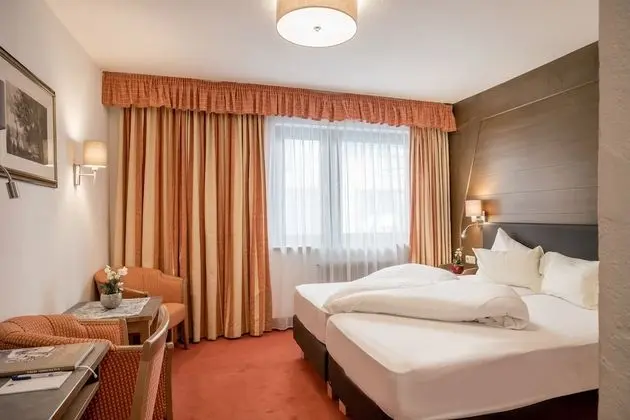 Economy Tek Büyük Yataklı Oda