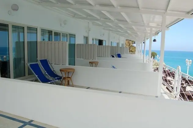 Superior Tek Büyük Yataklı Oda, Deniz Manzaralı