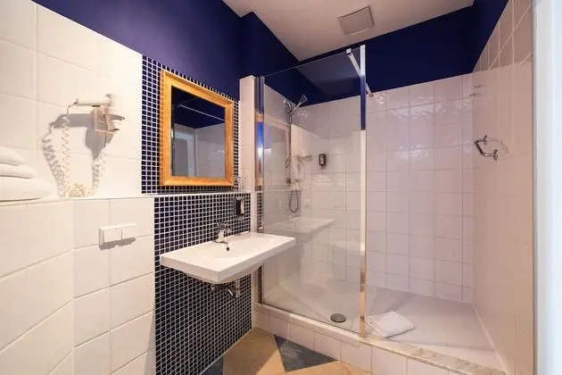 Superior Tek Büyük Yataklı Oda, Deniz Manzaralı