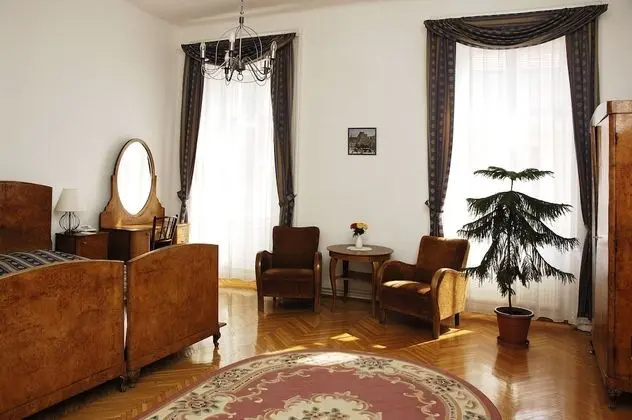 Standard Tek Büyük veya İki Ayrı Yataklı Oda