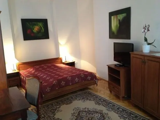 Standard Tek Büyük veya İki Ayrı Yataklı Oda