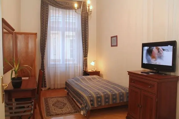Tek Kişilik Oda