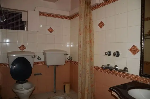 Luxury Tek Büyük Yataklı Oda