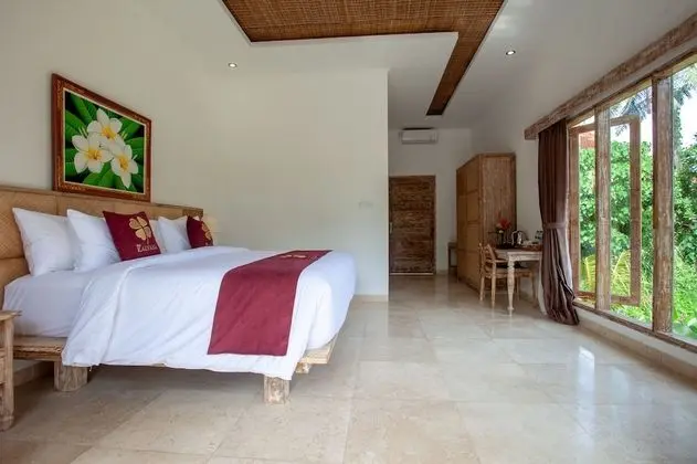 Deluxe Oda, Bahçe Manzaralı