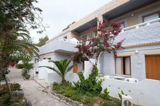 Classic Family Bungalow with Sea View