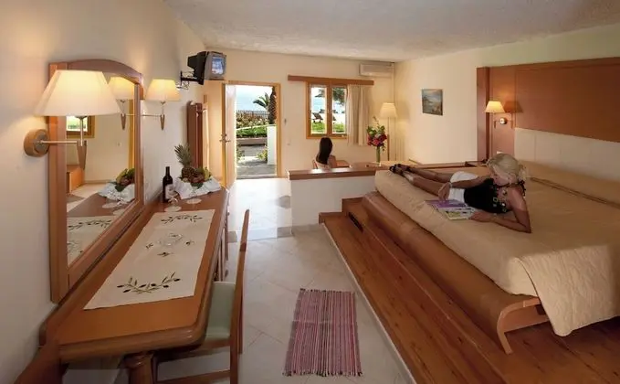 Superior Family Bungalow with Sea View
