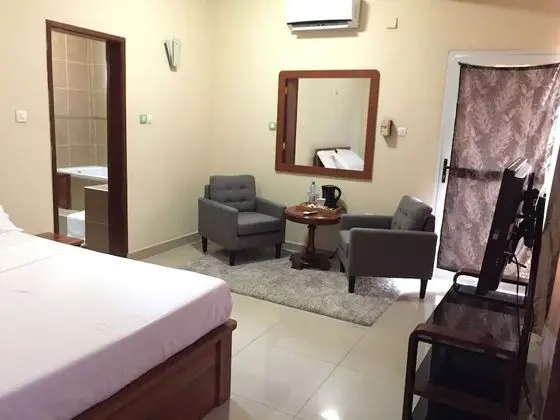 Deluxe Tek Büyük Yataklı Oda