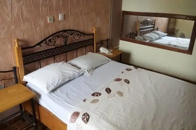 Business Tek Kişilik Oda, 1 Büyük (Queen) Boy Yatak, Sigara İçilmez