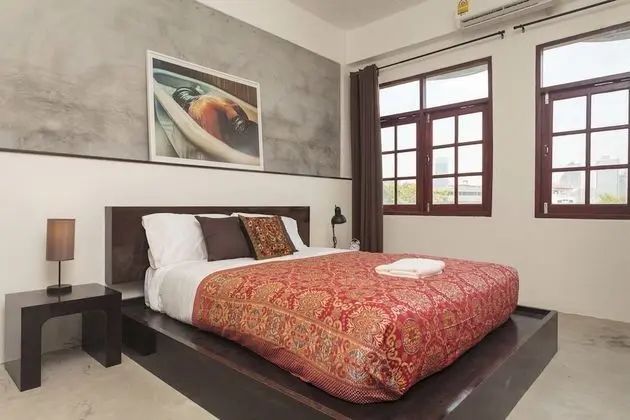 Deluxe Room with shared bathroom