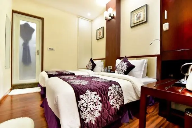 Deluxe Büyük Yataklı Tek Kişilik Oda, Sigara İçilebilir