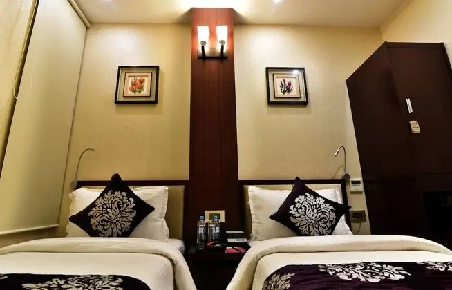 Deluxe Büyük Yataklı Tek Kişilik Oda, Sigara İçilebilir