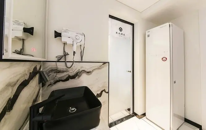Premium Tek Büyük Yataklı Oda