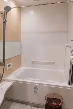 Dört Kişilik Oda, Özel Banyo