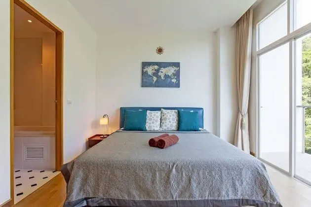 1 Bedroom Condo