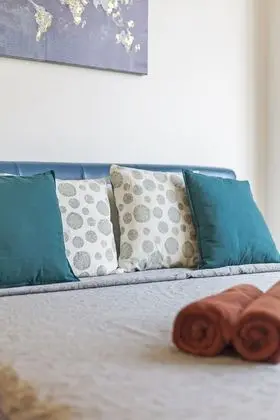 1 Bedroom Condo