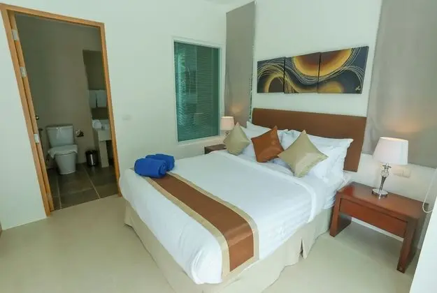 2 Bedrooms Condo