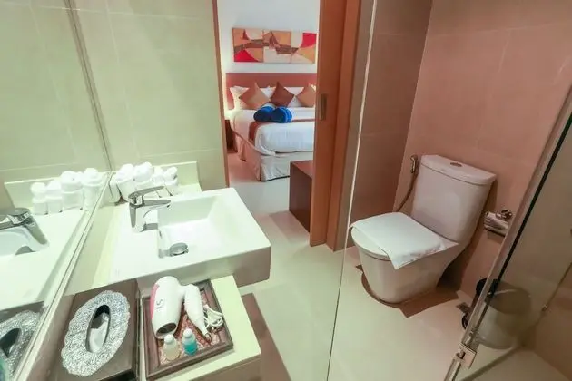 2 Bedrooms Condo