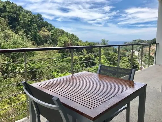 Grand Daire, 1 Çift Kişilik Yatak, Küçük Mutfak, Kısmi Deniz Manzaralı