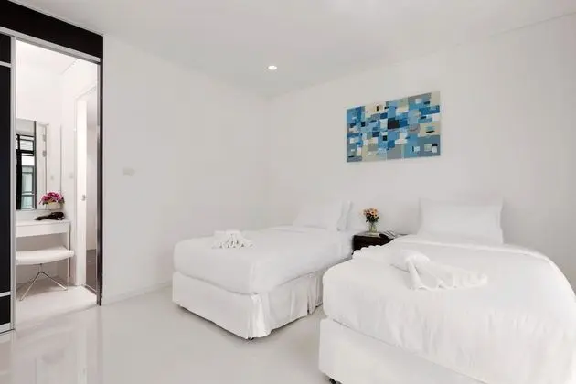 3 Bedroom with Private Pool