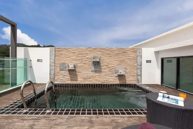 3 Bedroom with Private Pool