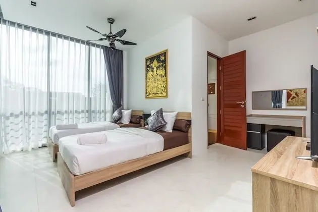 3 Bedrooms Villa with Sea View
