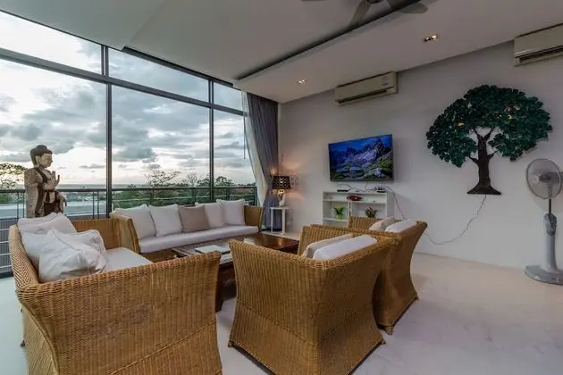 3 Bedrooms Villa with Sea View