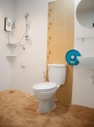 Deluxe Tek Büyük Yataklı Oda, 1 En Büyük (King) Boy Yatak, Bahçe Manzaralı (with balcony)
