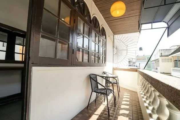 Deluxe Tek Büyük Yataklı Oda, 1 En Büyük (King) Boy Yatak, Bahçe Manzaralı (with balcony)
